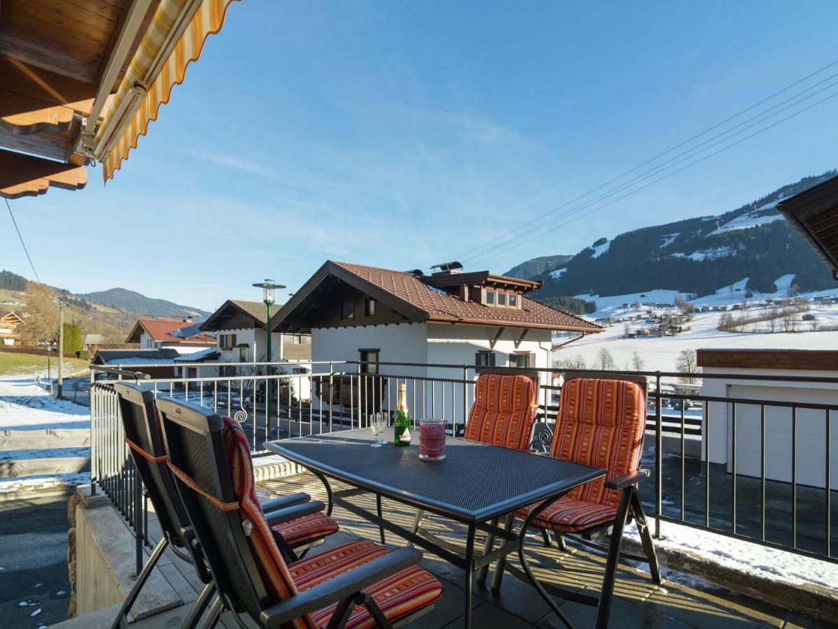 Luxurious Holiday Home With Terrace In Tyrol 브릭센임탈 외부 사진