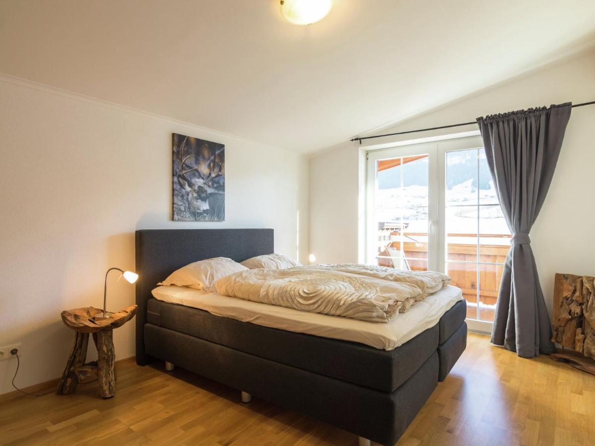 Luxurious Holiday Home With Terrace In Tyrol 브릭센임탈 외부 사진